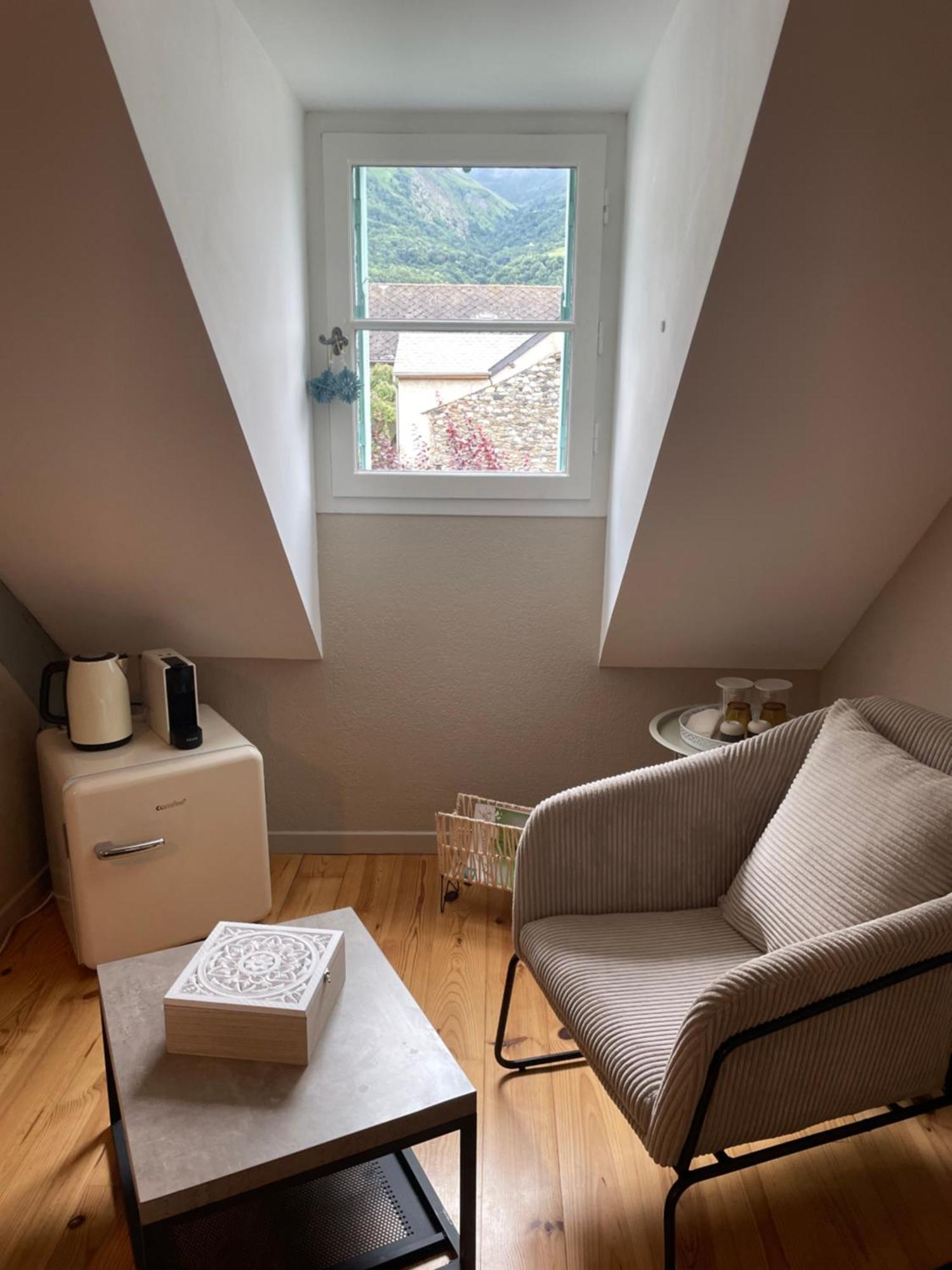Chambre Suite Entree Independante A Luz Luz-Saint-Sauveur Ngoại thất bức ảnh
